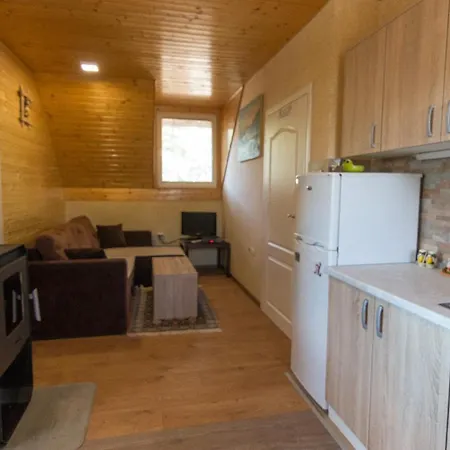 Lodge Zavicaj Apartmani3 *