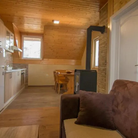 Zavicaj Apartmani3 * Zaovine